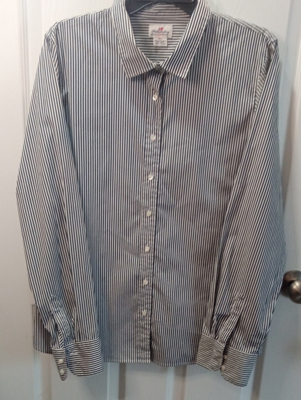 J.CREW HABERDASHERY BUTTON DOWN - Picture 9 of 10